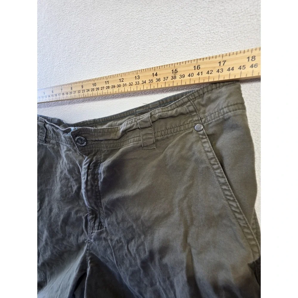 Columbia Omni-Shade Men's Shorts 36W 10L Olive Green Outdoor Hiking Pockets